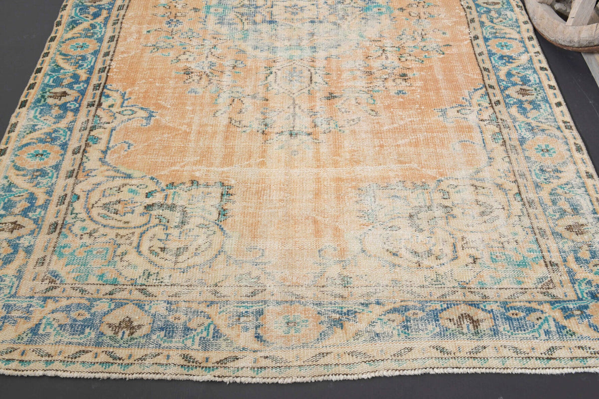 6x9 Vintage Area Anatolian Rug