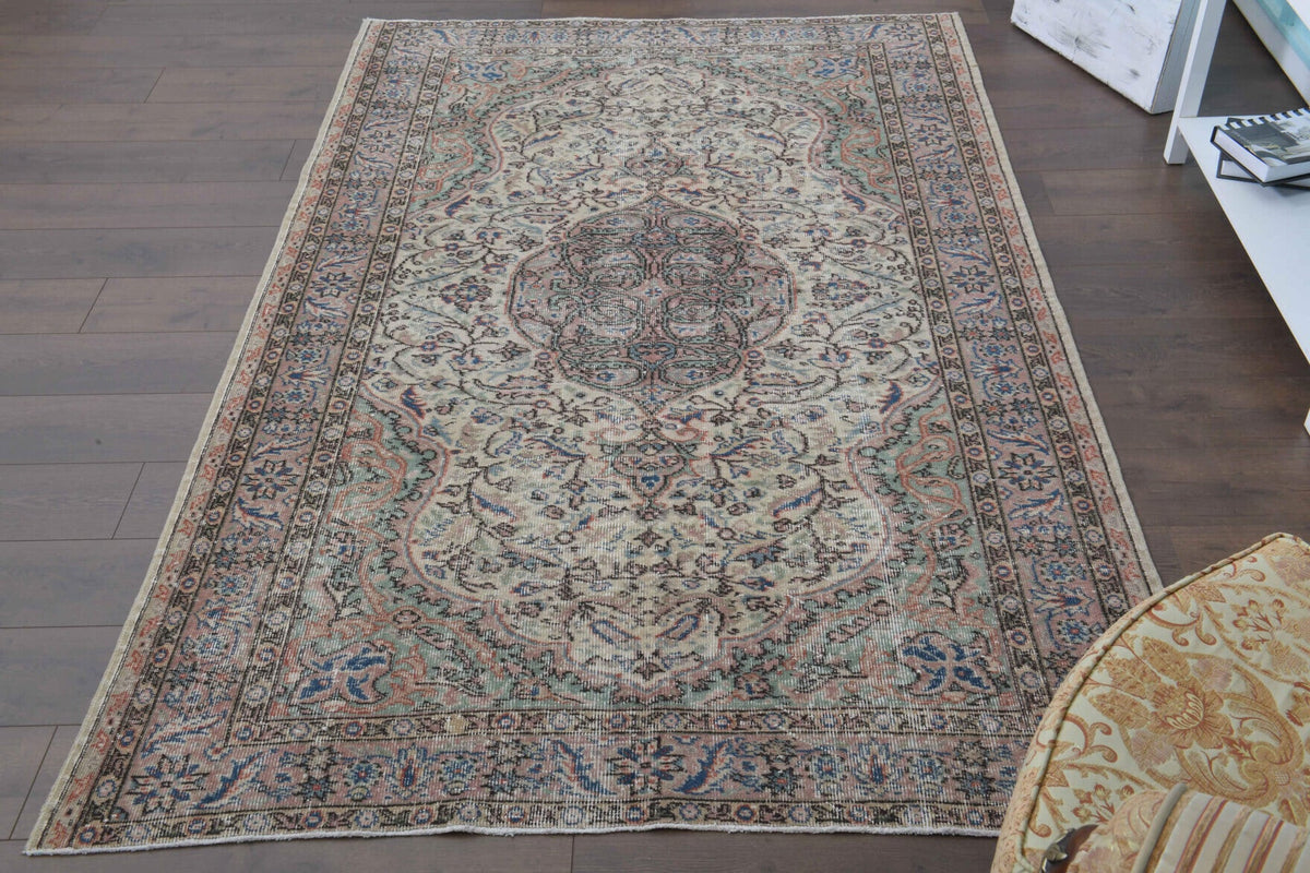 Eastern Hereke Carpet - 1960s -