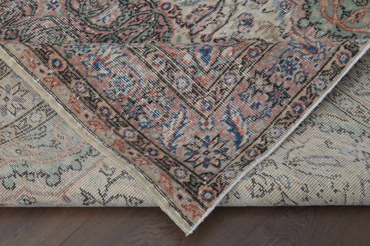 Eastern Hereke Carpet - 1960s -