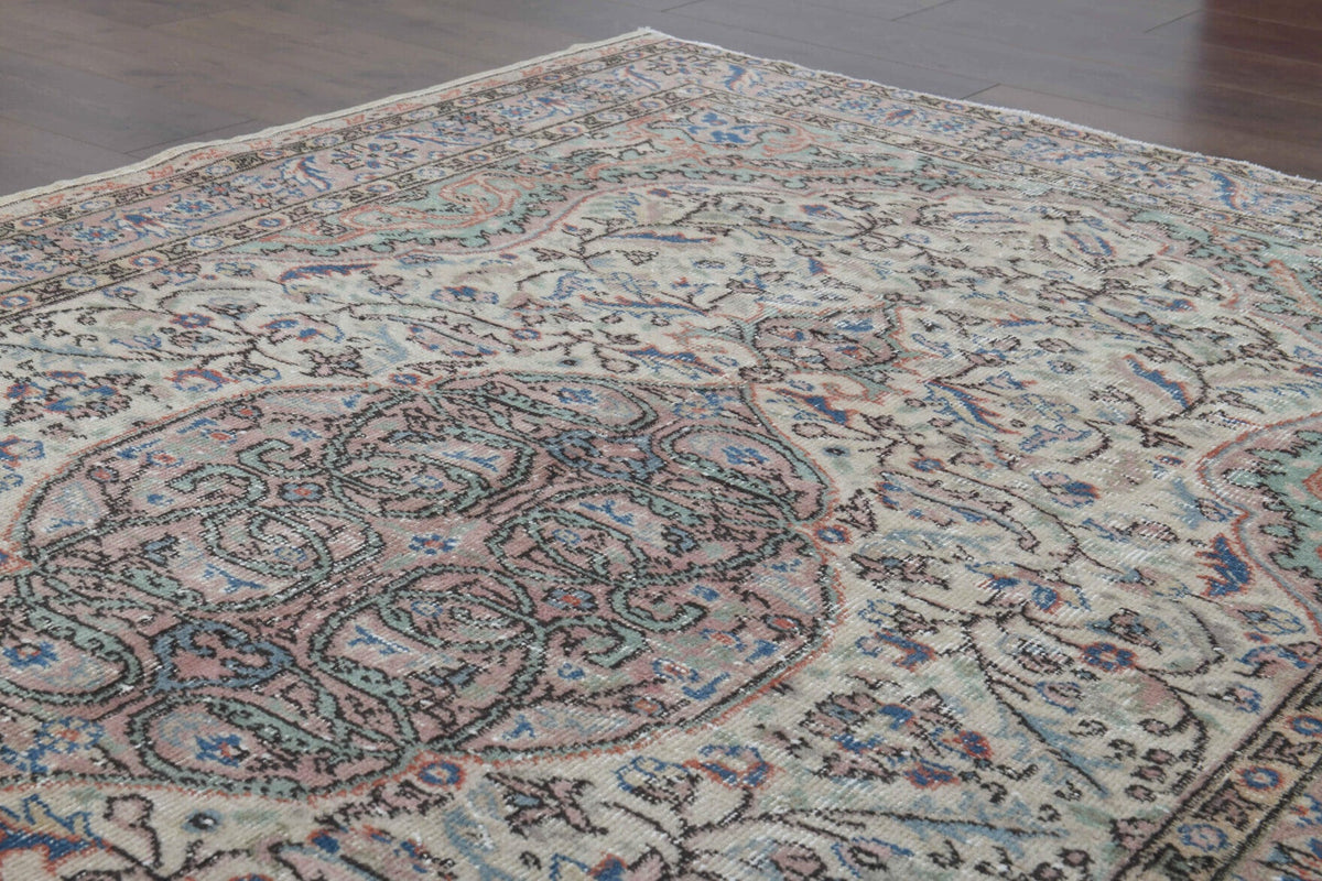 Eastern Hereke Carpet - 1960s -