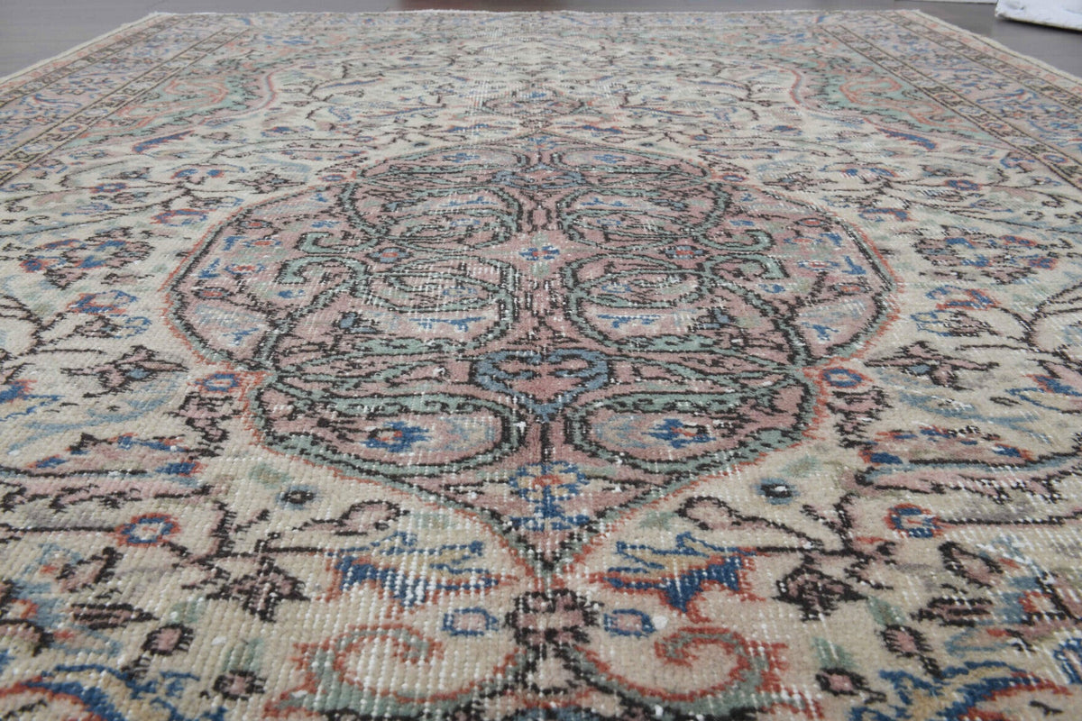 Eastern Hereke Carpet - 1960s -