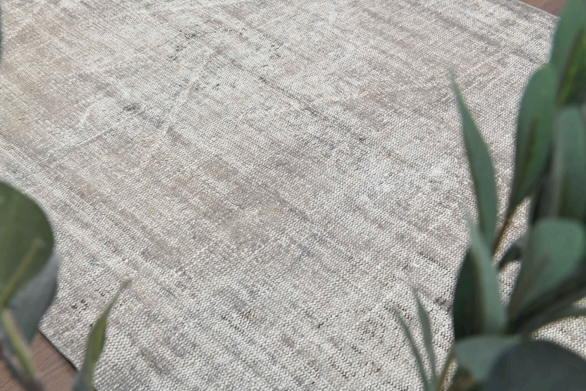 El yapımı vintage halı 173x272 cm düz desenli yün - kenar ve saçak detayı