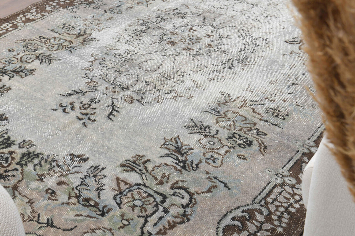 El yapımı vintage halı 183x274 cm oryantal desenli yün - yakın çekim doku detayı