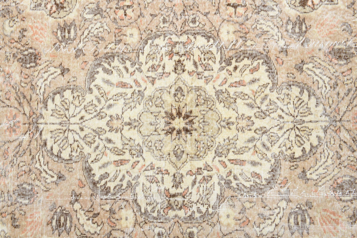 El yapımı vintage halı 157x269 cm oryantal desenli yün - açık alan görünümü