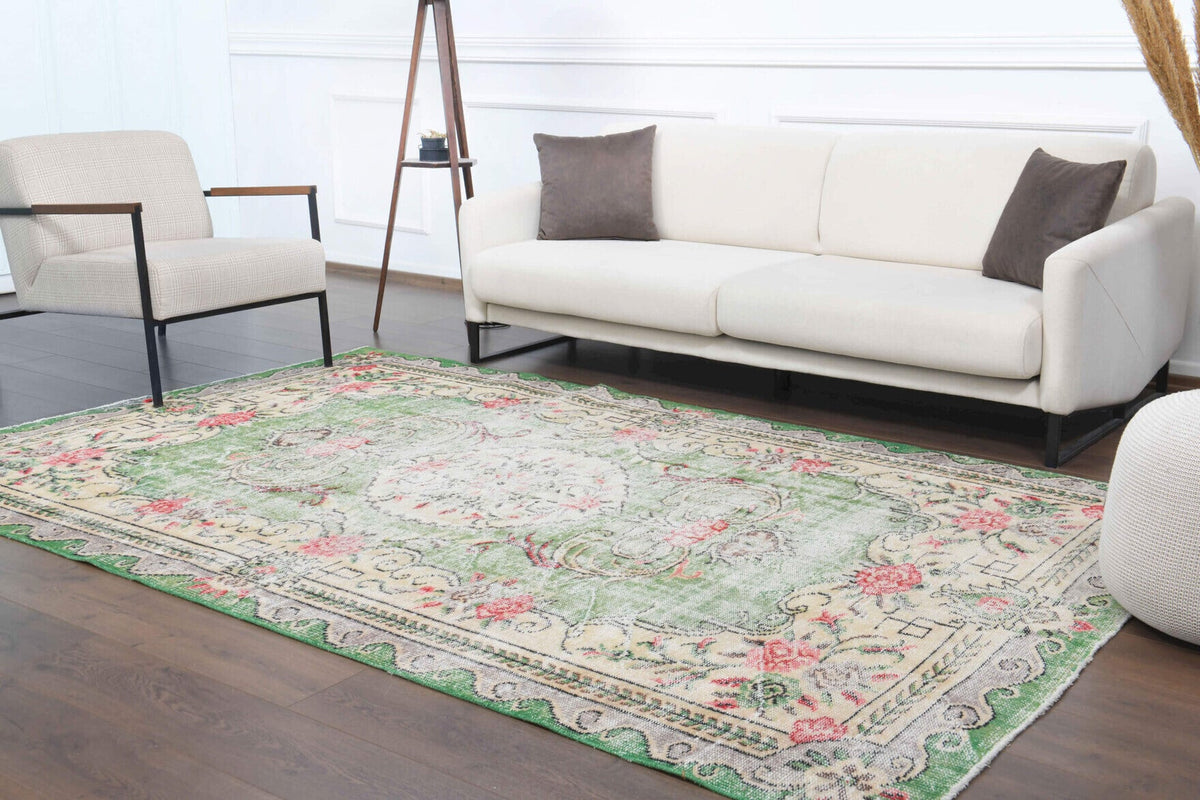 El yapımı vintage halı 183x274 cm çiçek desenli desenli yün - kenar ve saçak detayı