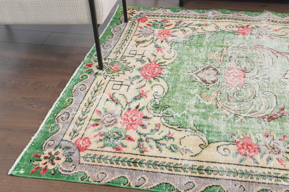 El yapımı vintage halı 183x274 cm çiçek desenli desenli yün - mekan görünümü