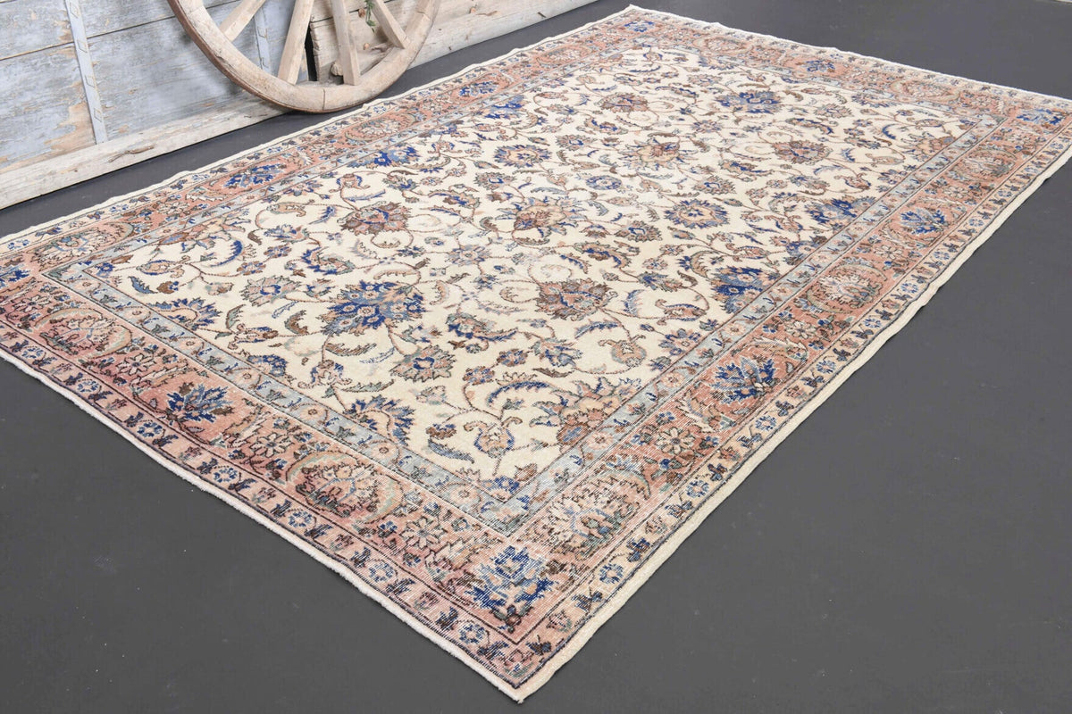 El yapımı vintage halı 198x323 cm oryantal desenli yün - yakın çekim doku detayı