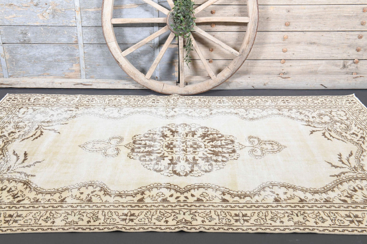 Vintage Oriental Area Anatolian Rug