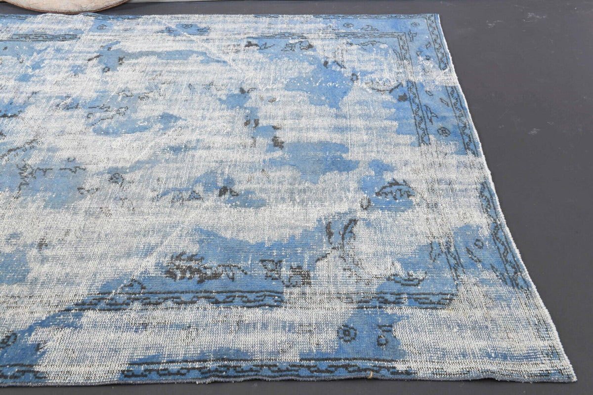 El yapımı vintage halı 188x302 cm düz desenli yün - mekan görünümü