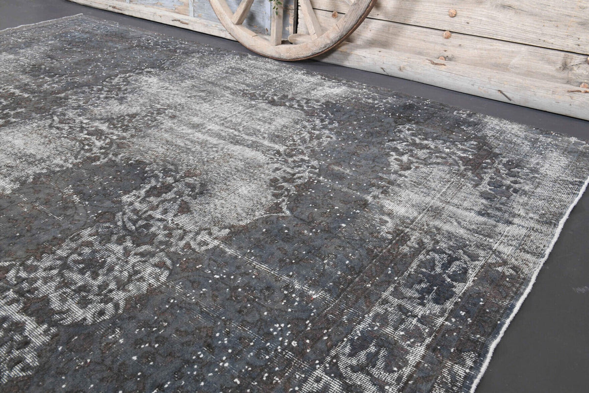 El yapımı vintage halı 213x305 cm çiçek desenli desenli yün - üstten görünüm