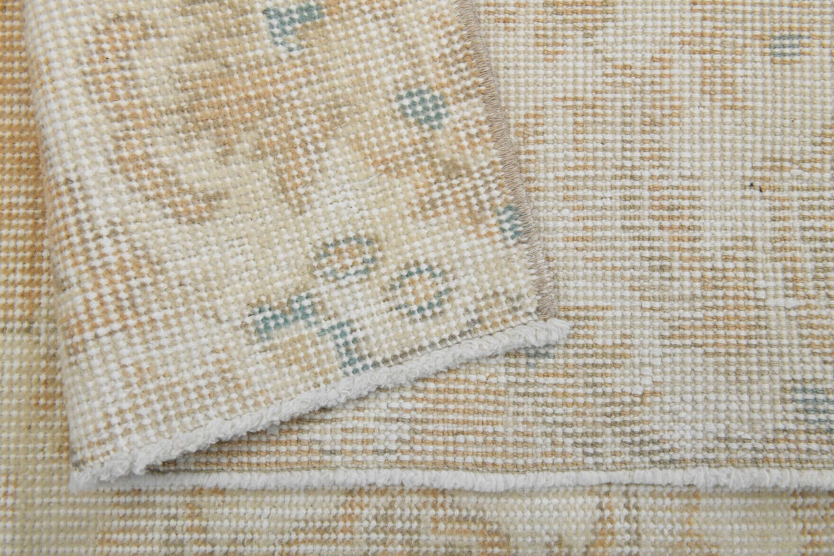 Neutral Vintage Oriental Anatolian Rug