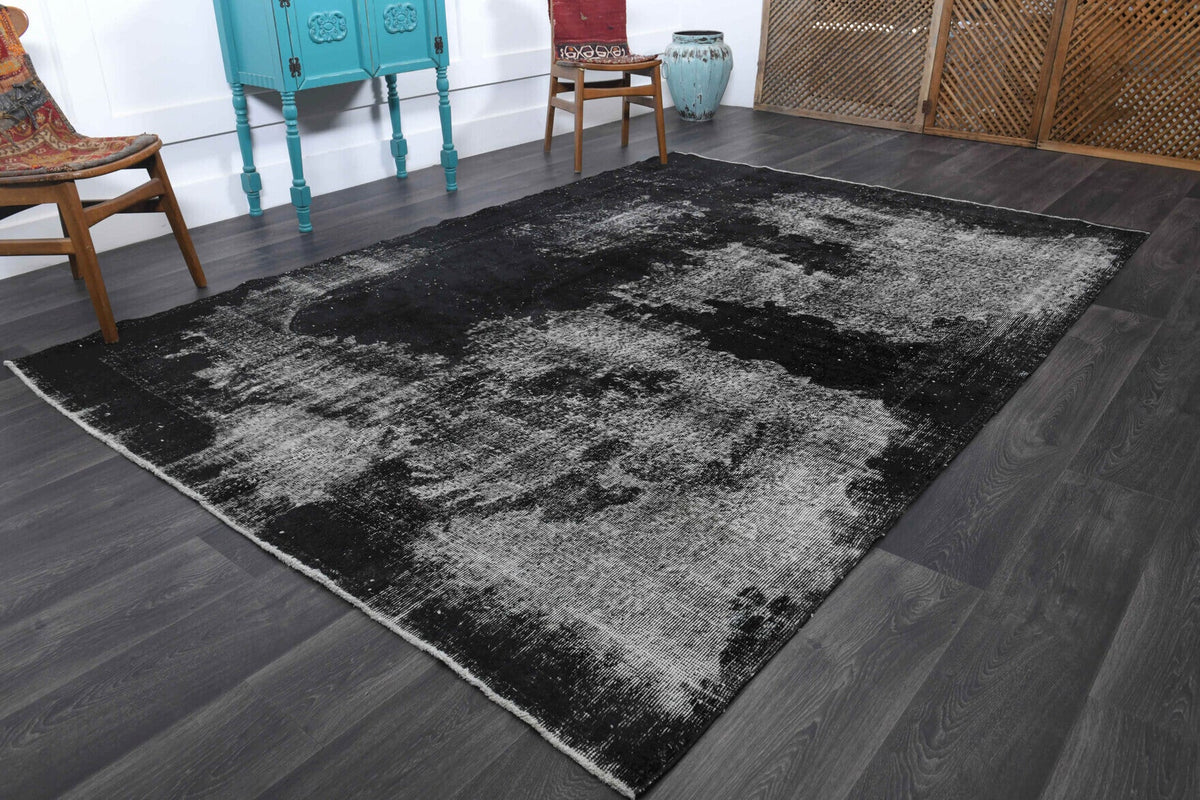 El yapımı vintage halı 183x274 cm düz desenli yün - yakın çekim doku detayı