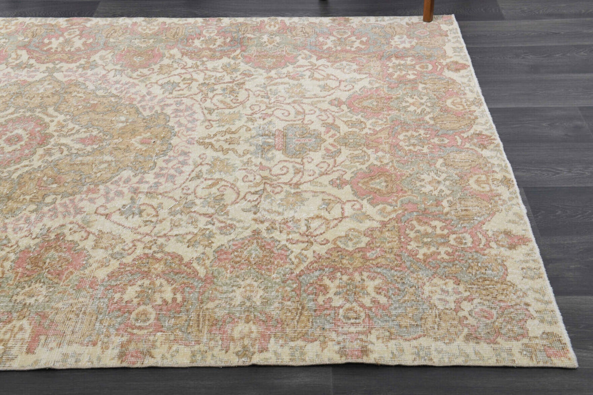El yapımı vintage halı 163x272 cm oryantal desenli yün - mekan görünümü