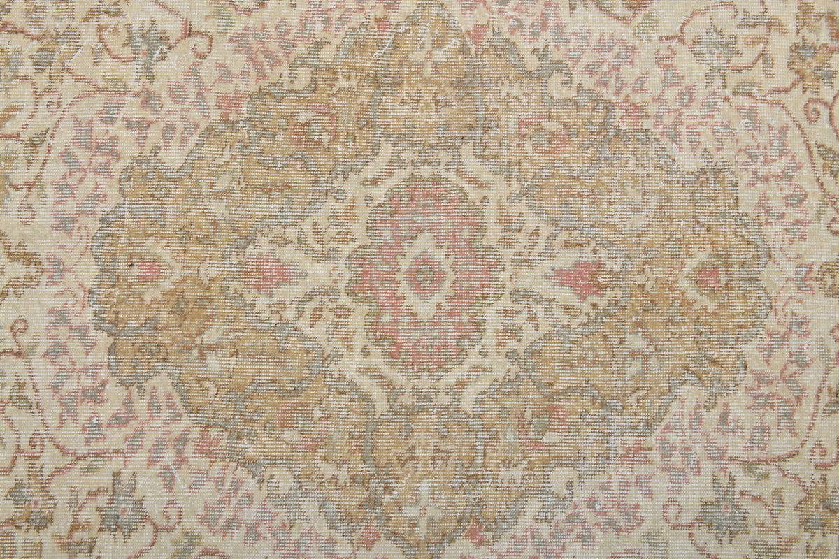 El yapımı vintage halı 163x272 cm oryantal desenli yün - açık alan görünümü