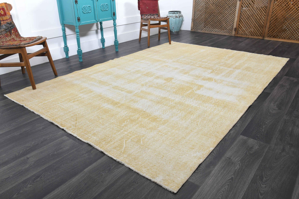 El yapımı vintage halı 201x302 cm düz desenli yün - yakın çekim doku detayı