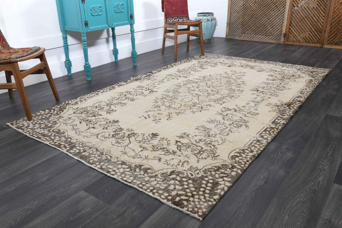 Vintage Oriental Area Anatolian Rug