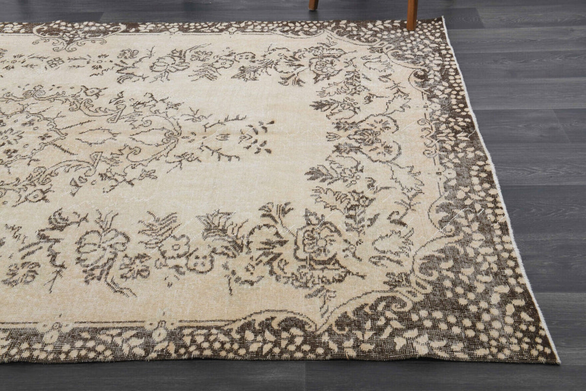 Vintage Oriental Area Anatolian Rug