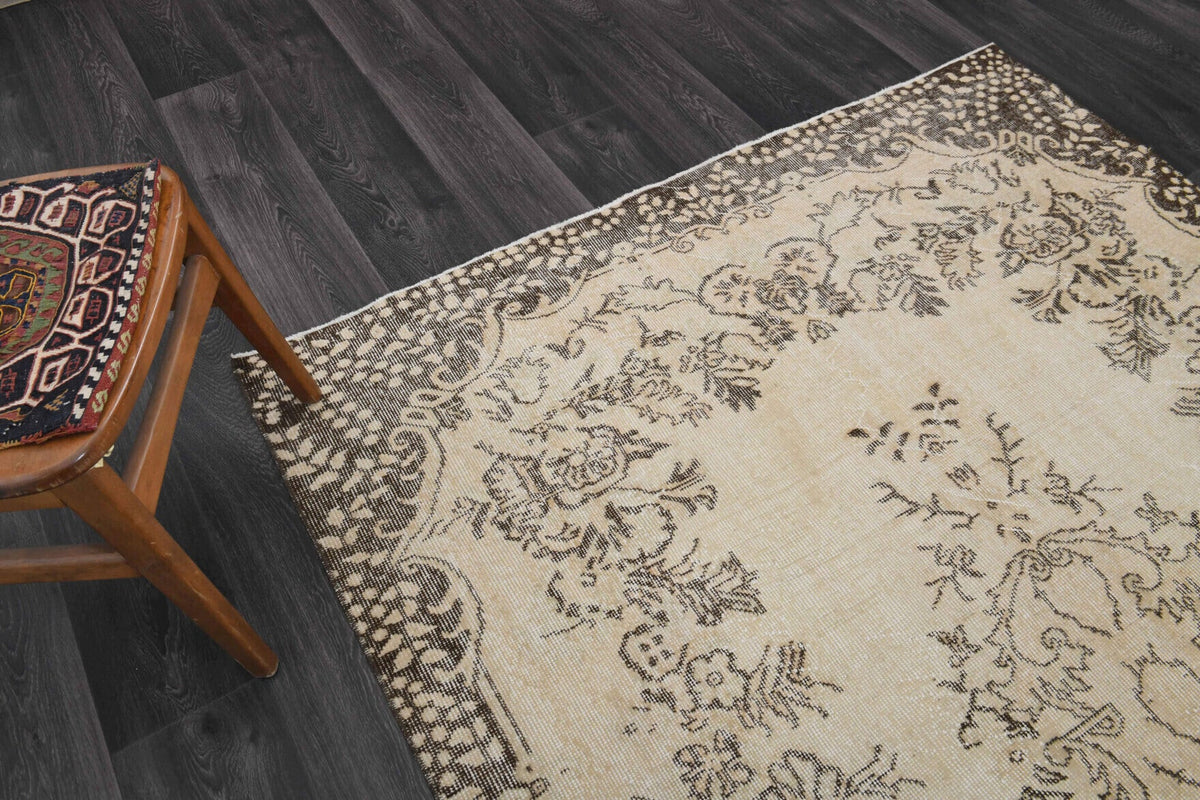 Vintage Oriental Area Anatolian Rug