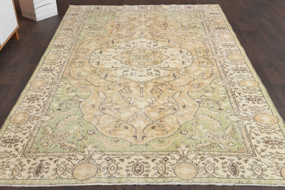 6x9 feets - Turkish Vintage Area Oushak Rug
