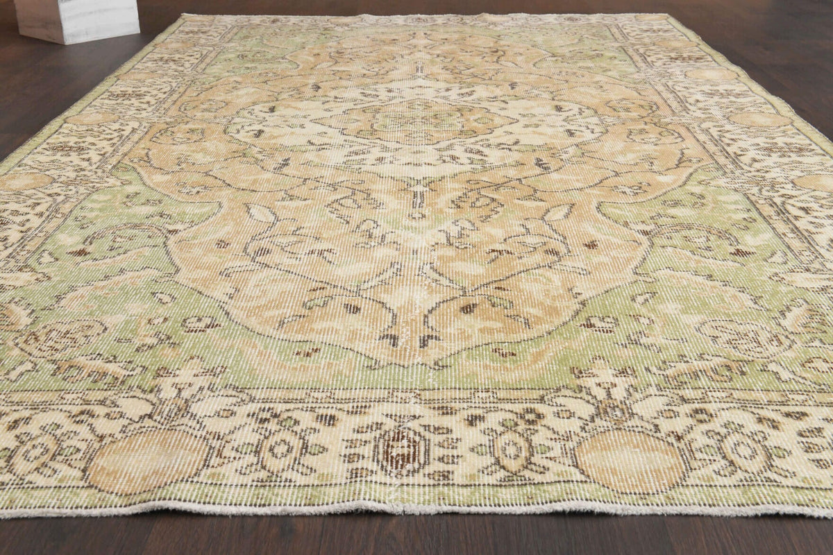 6x9 feets - Turkish Vintage Area Oushak Rug