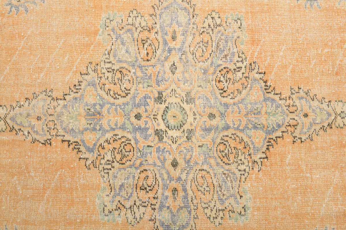 El yapımı vintage halı 185x302 cm oryantal desenli yün - açık alan görünümü