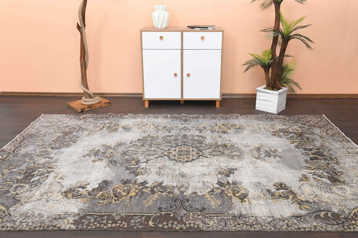 El yapımı vintage halı 198x320 cm oryantal desenli yün - mekan görünümü