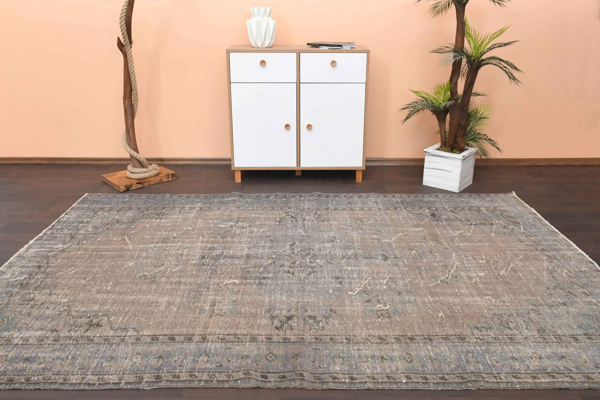 Vintage Neutral Area Oushak Rug