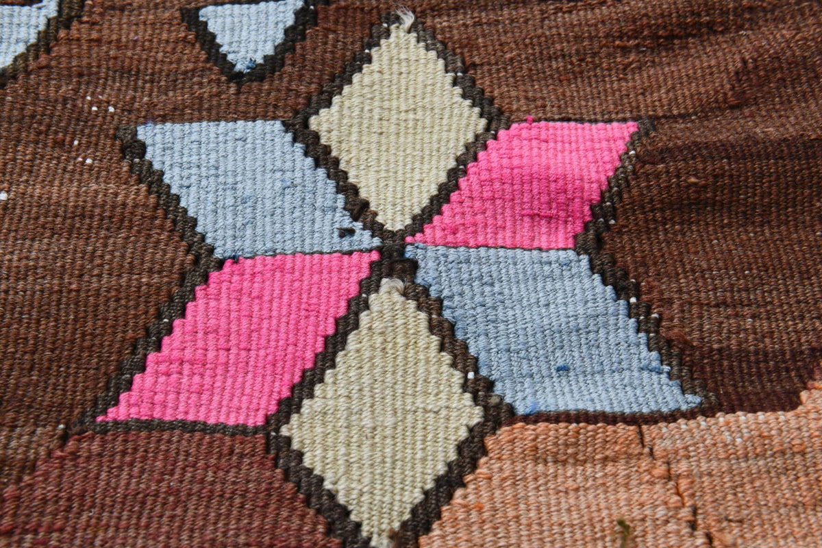 El yapımı vintage halı 226x381 cm oryantal desenli yün - yakın çekim doku detayı