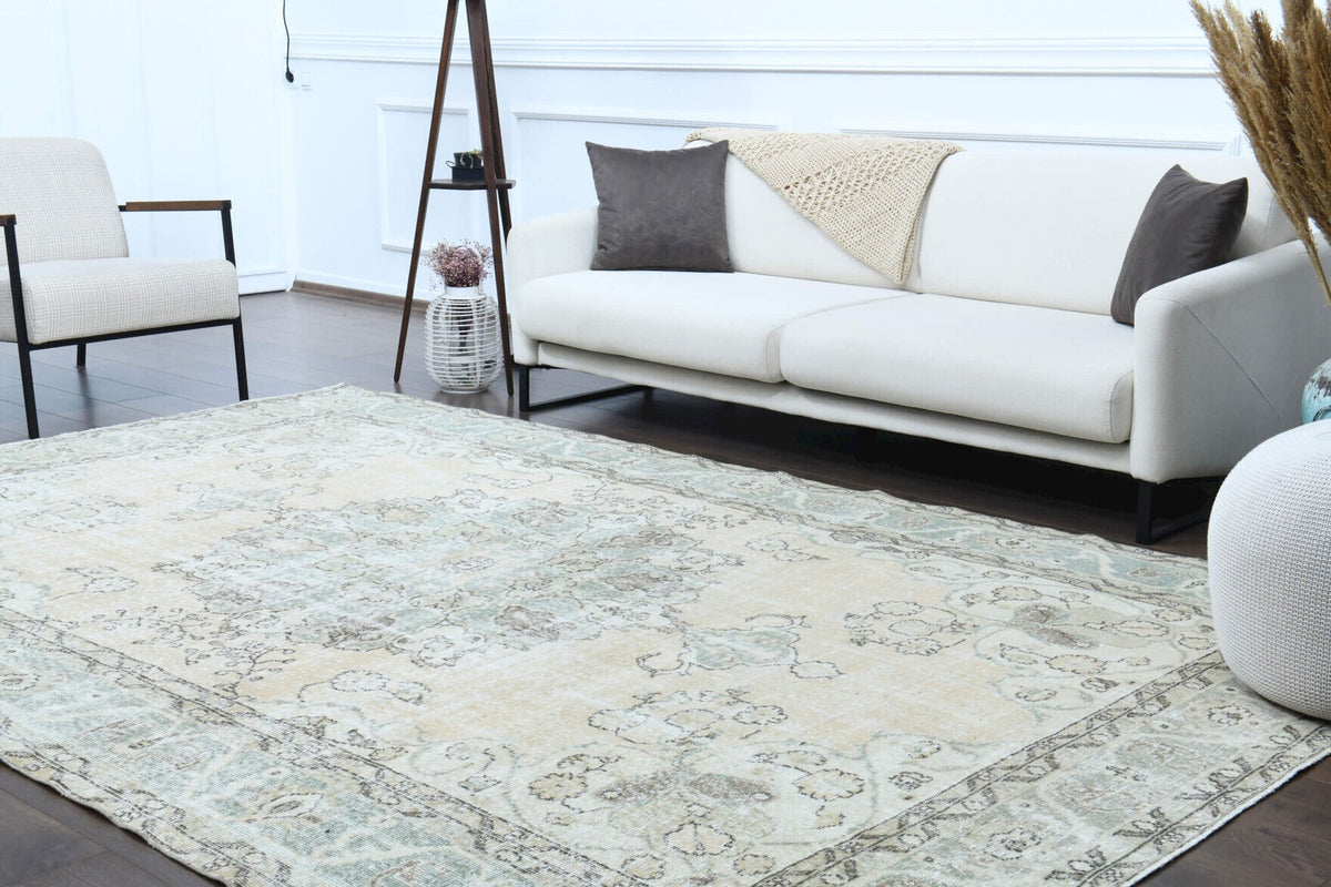 El yapımı vintage halı 213x335 cm oryantal desenli yün - farklı açıdan görünüm