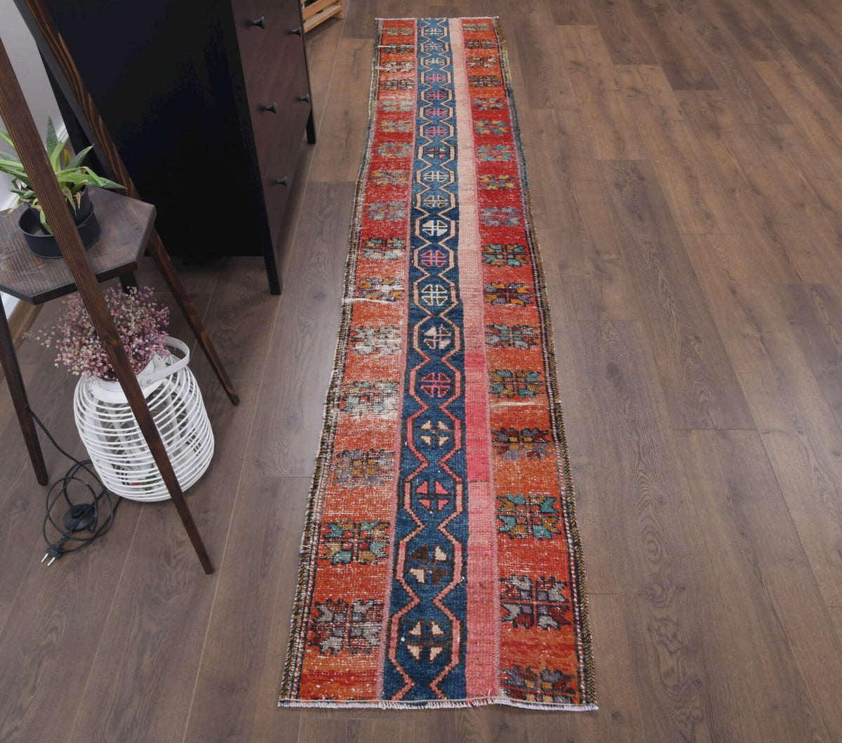 El yapımı vintage yolluk 56x310 cm i̇kat desenli yün - açık alan görünümü