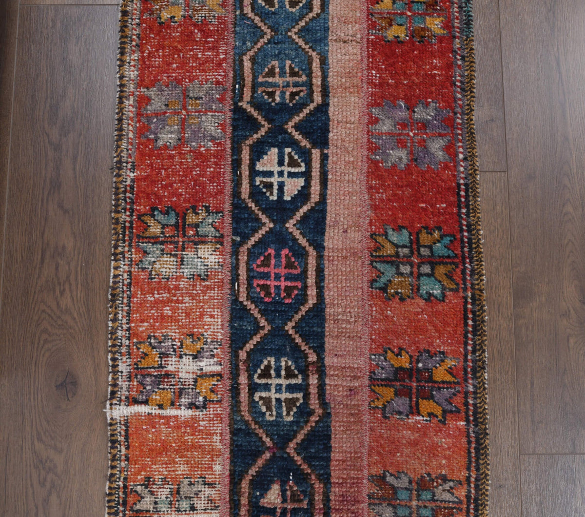 El yapımı vintage yolluk 56x310 cm i̇kat desenli yün - kenar ve saçak detayı