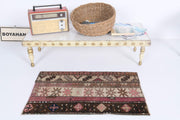 1970'lerden Anadolu kökenli patchwork patchwork vintage halı, 50x83 cm
