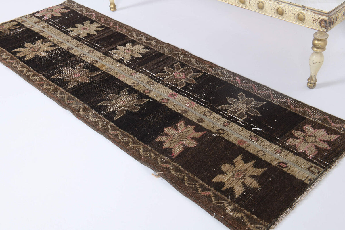 El yapımı vintage halı 51x147 cm patchwork desenli yün - yakın çekim doku detayı
