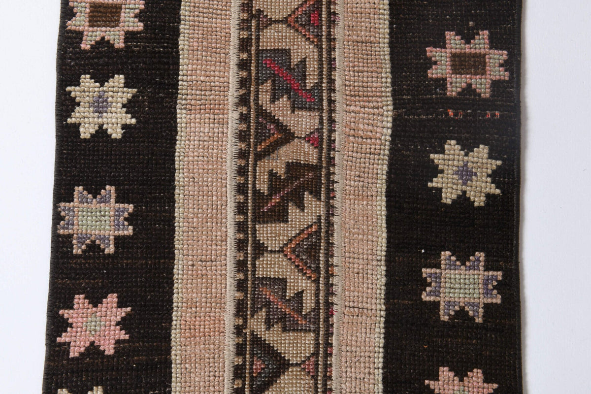 El yapımı vintage halı 56x165 cm i̇kat desenli yün - desen detayı