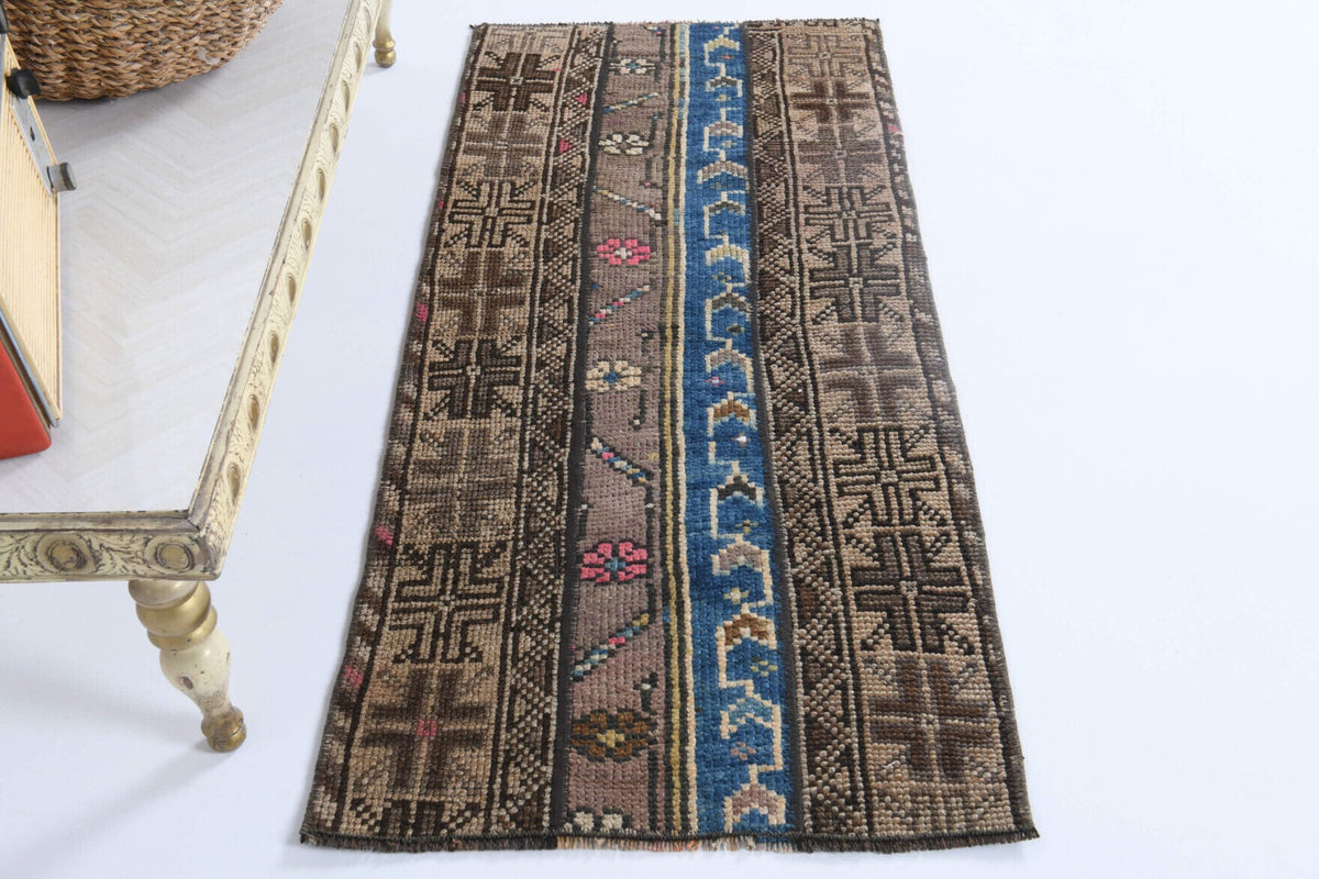 El yapımı vintage halı 51x107 cm i̇kat desenli yün - üstten görünüm