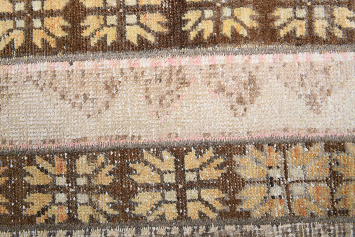 El yapımı vintage yolluk 61x262 cm i̇kat desenli yün - kenar ve saçak detayı
