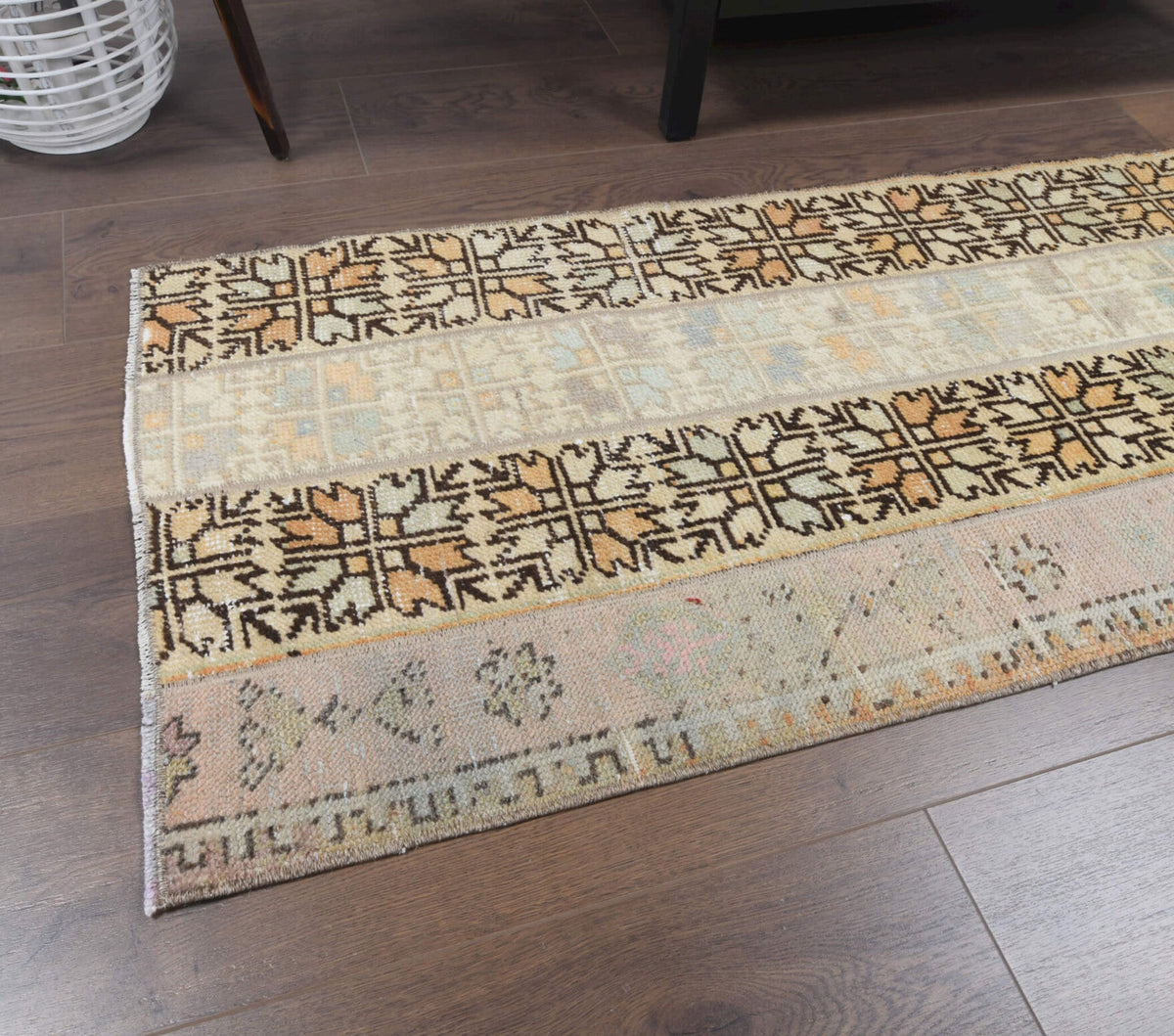 El yapımı vintage yolluk 61x198 cm i̇kat desenli yün - yakın çekim doku detayı