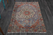1970'lerden İran Bölgesi kökenli oryantal desenli el dokuma vintage halı, 117x206 cm