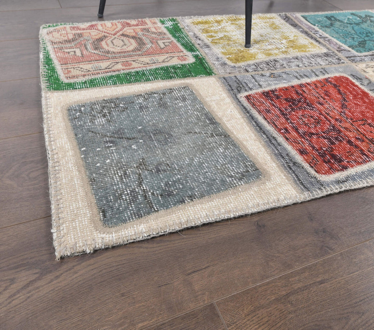 El yapımı vintage yolluk 74x229 cm geometrik desenli yün - kenar ve saçak detayı