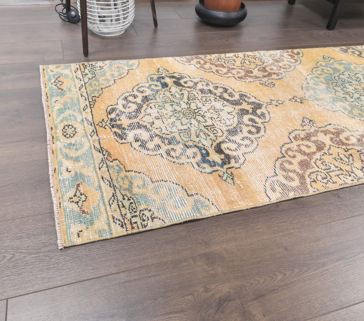 El yapımı vintage yolluk 81x386 cm oryantal desenli yün - kenar ve saçak detayı