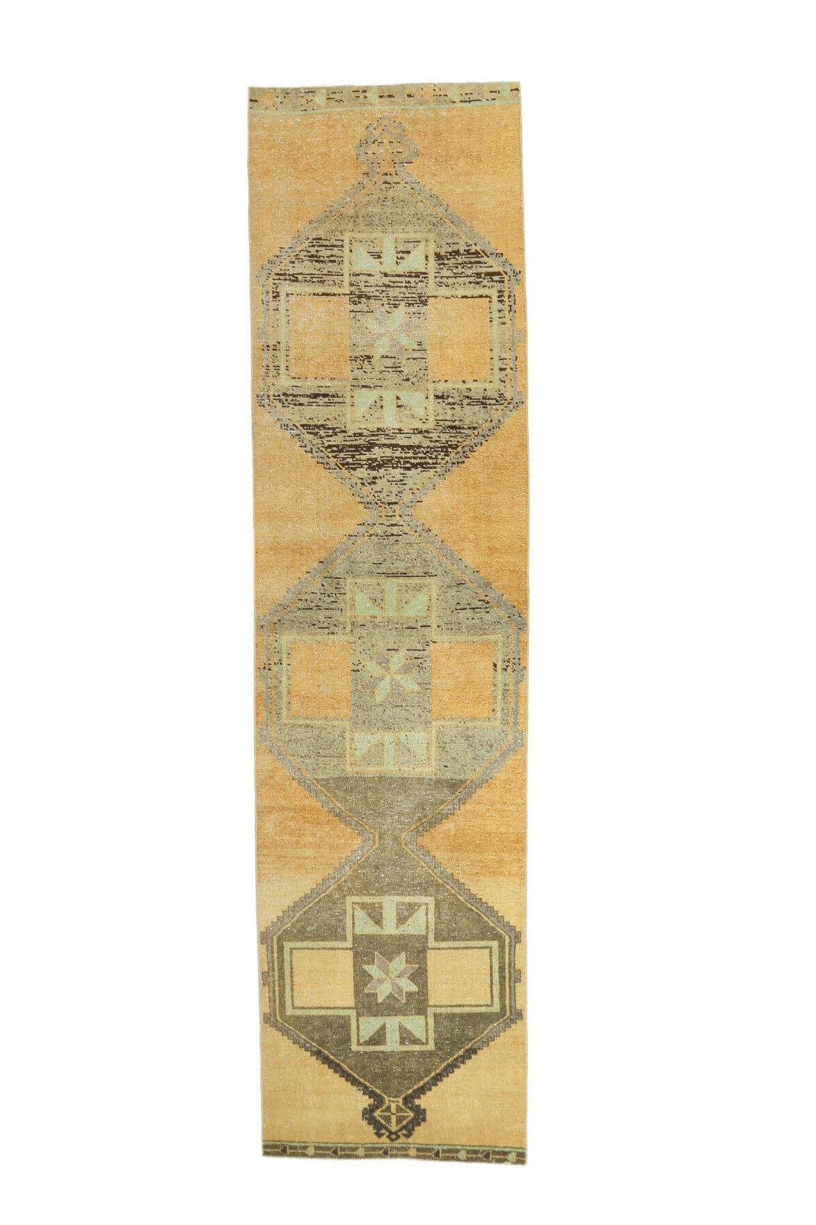 El yapımı vintage yolluk 91x368 cm oryantal desenli yün - ışık altında renk detayı