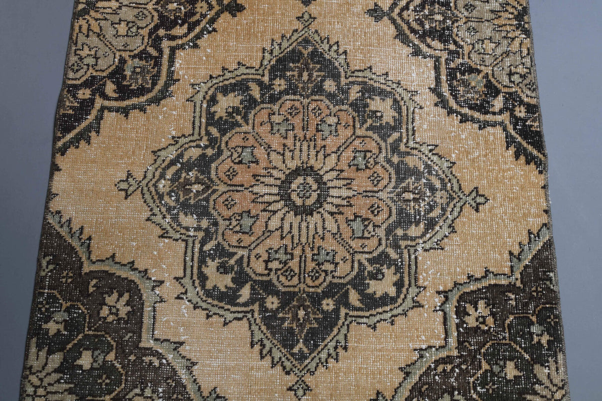 Oushak Vintage Runner Rug