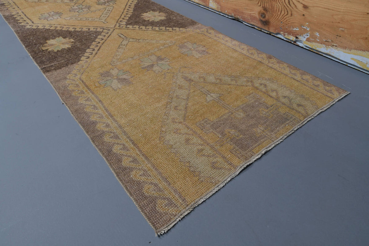 Vintage Runner Rug - 27059