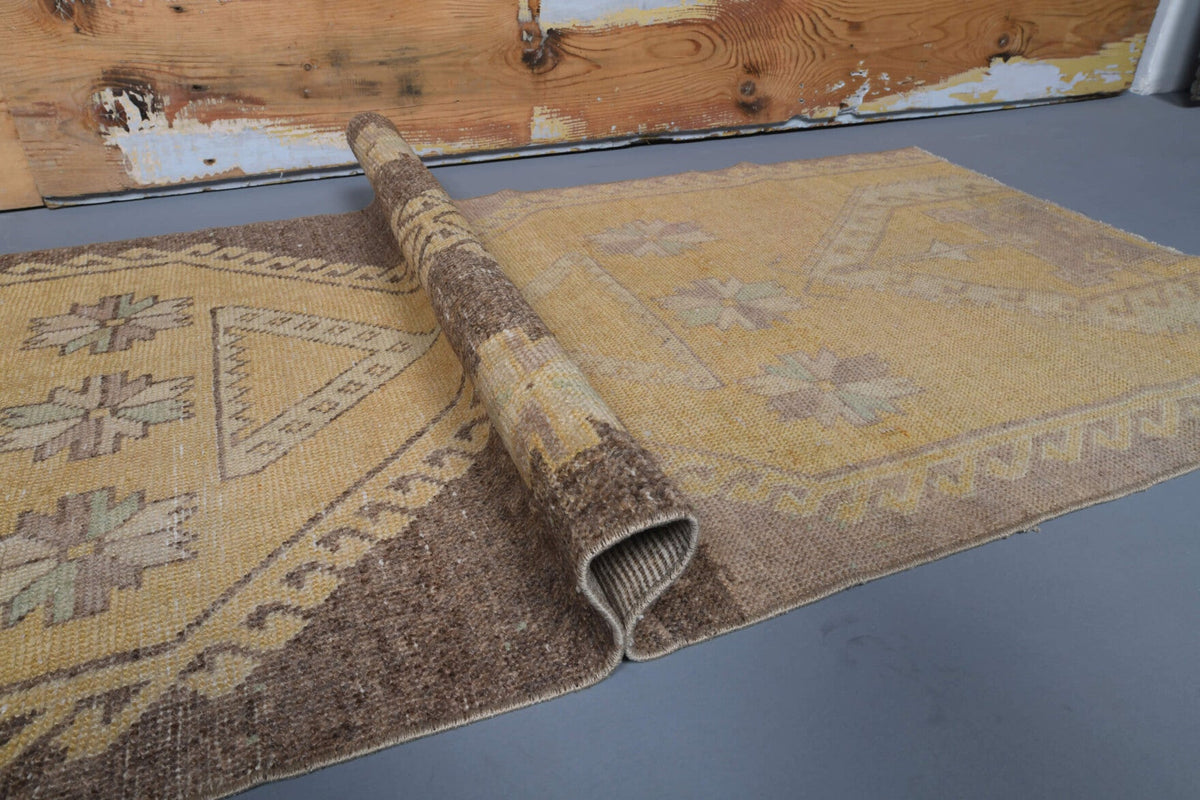 Vintage Runner Rug - 27059