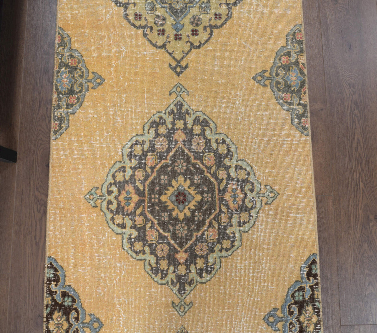 El yapımı vintage yolluk 79x391 cm oryantal desenli yün - mekan görünümü