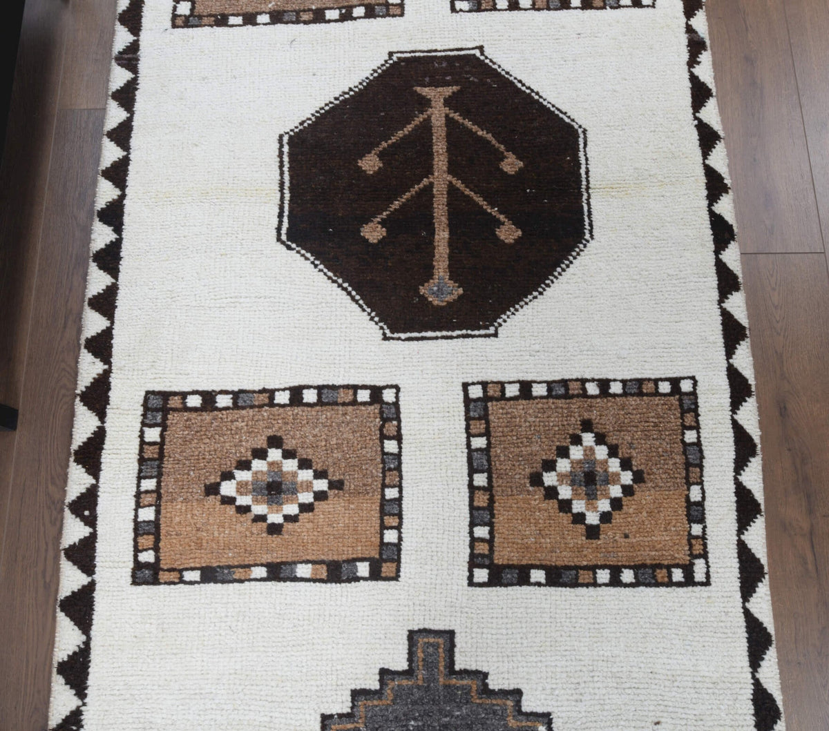 White Vintage Runner Rug