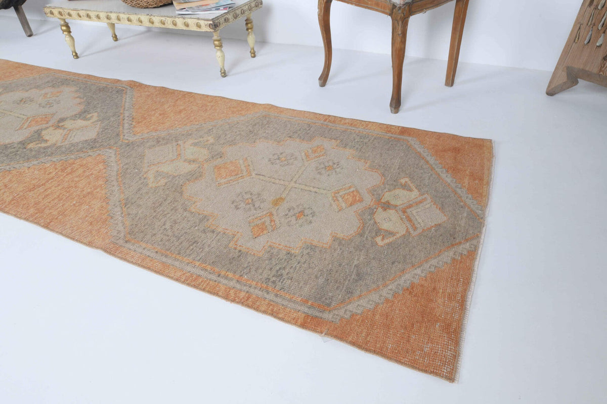 Vintage Oushak Runner Rug - 30246