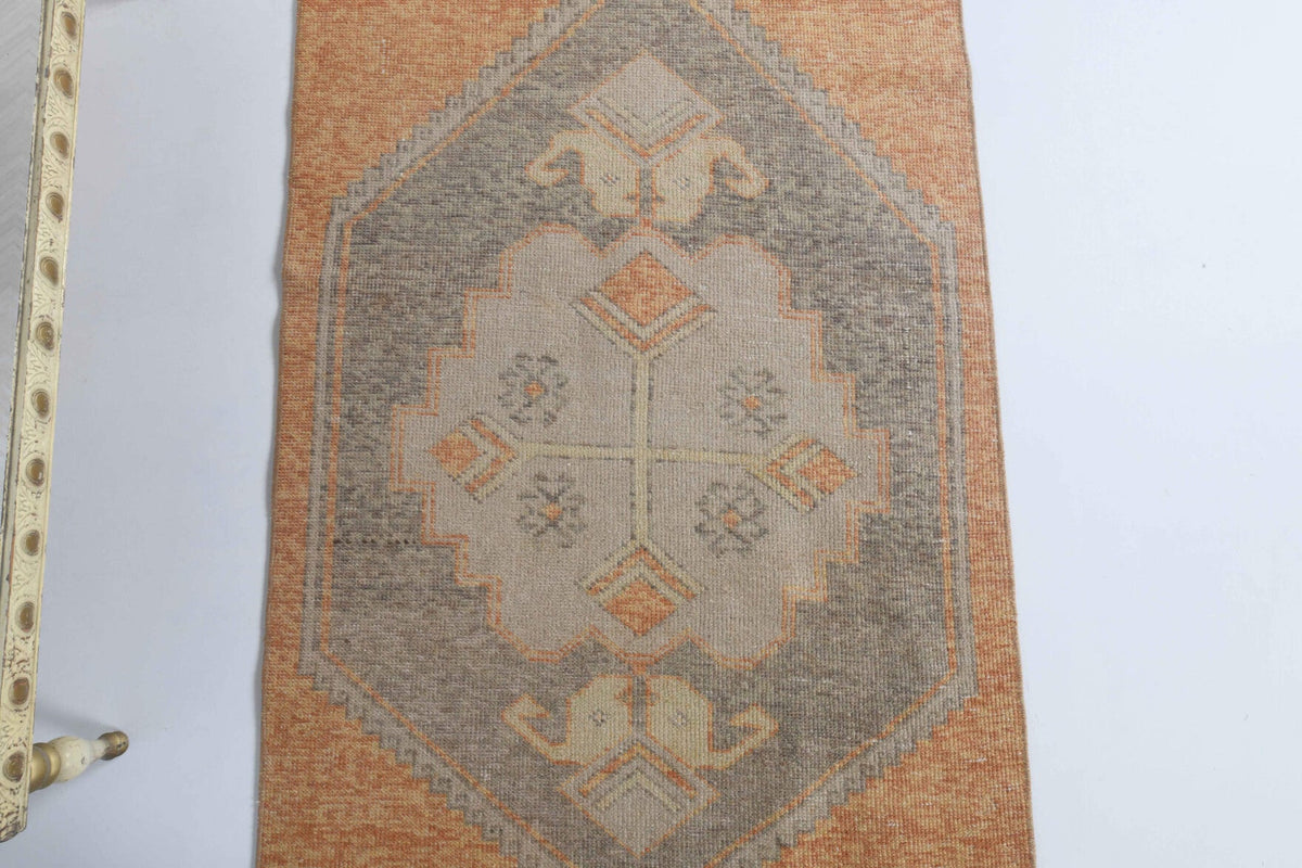 Vintage Oushak Runner Rug - 30246