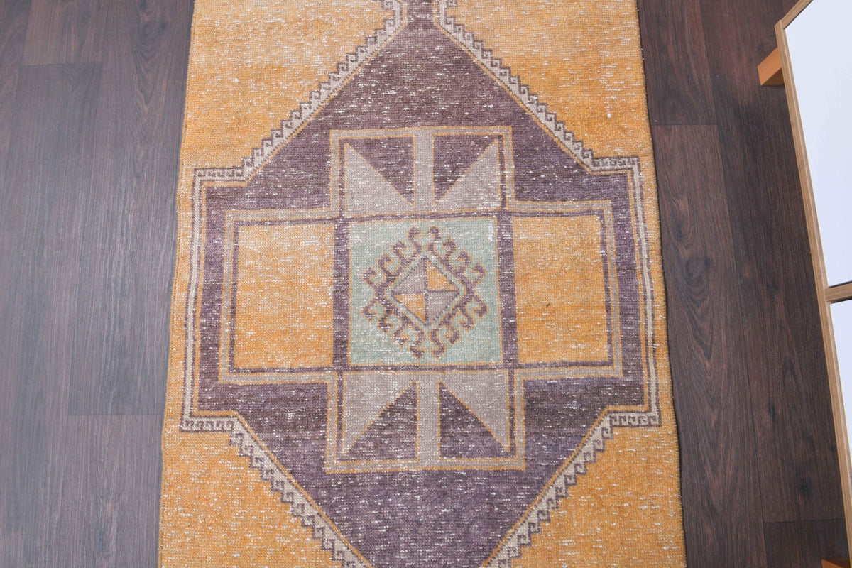 El yapımı vintage yolluk 94x376 cm geometrik desenli yün - mekan görünümü