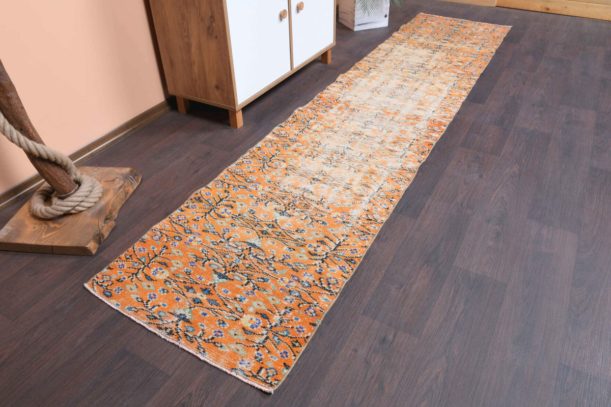 El yapımı vintage yolluk 66x310 cm çiçek desenli desenli yün - yakın çekim doku detayı